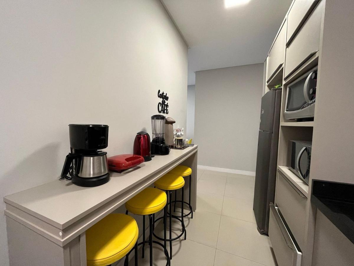 NUS001 - APTO NOVO, 2 Quartos, Super Completo, Churrasqueira à Carvão, Garagem e Internet Rápida Balneário Camboriú Esterno foto
