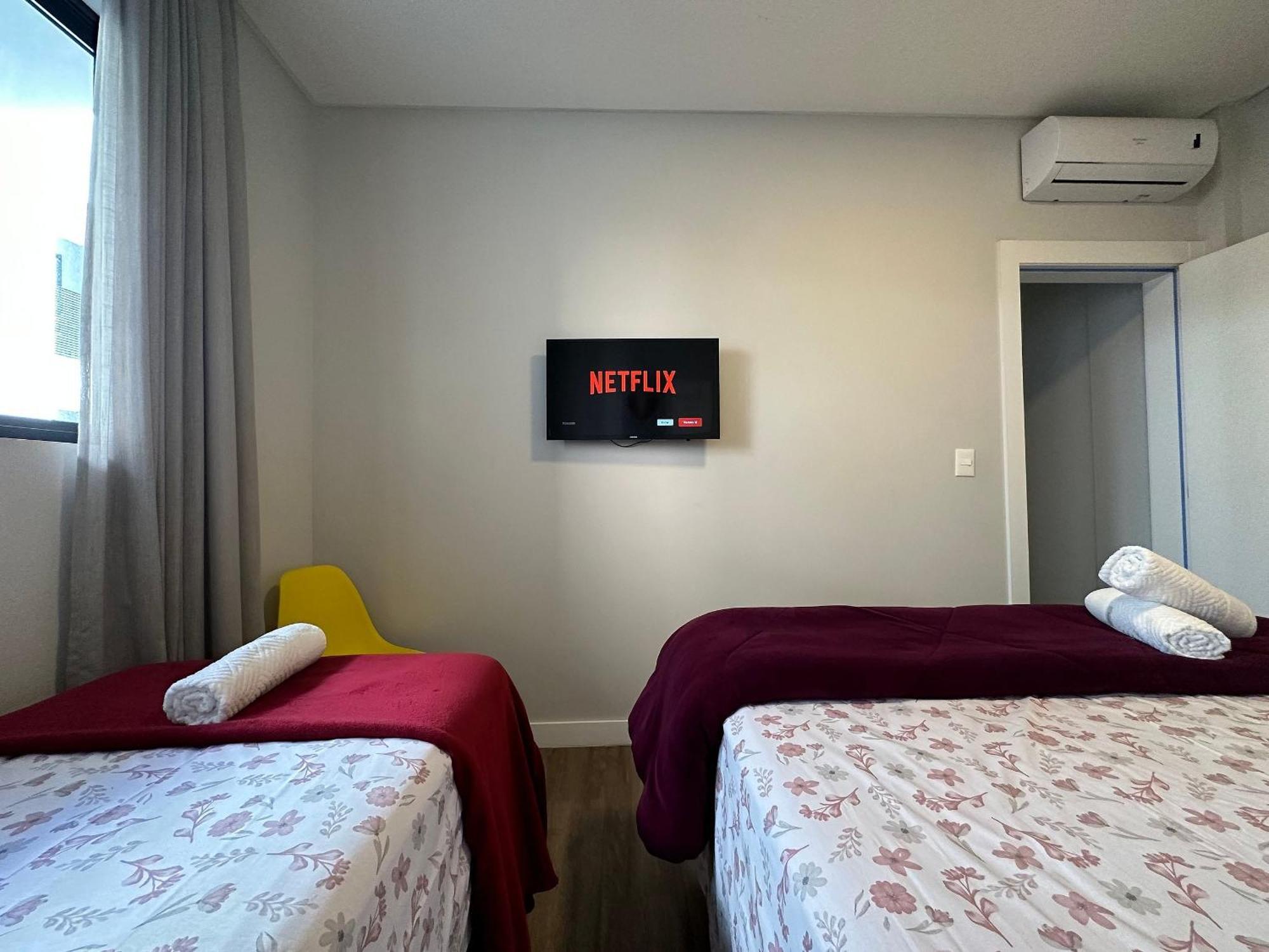 NUS001 - APTO NOVO, 2 Quartos, Super Completo, Churrasqueira à Carvão, Garagem e Internet Rápida Balneário Camboriú Esterno foto